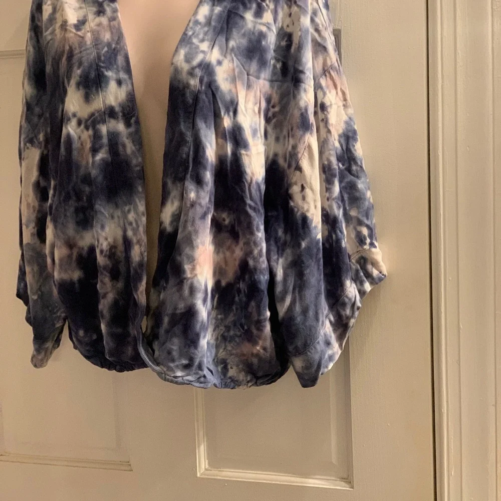 Revolve Young, broke and fabulous blue tie died Tia blouse cross front - Picture 5 of 6